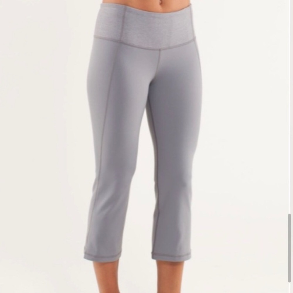 Lululemon Gather & Crow Grey Crop Pants Size 6